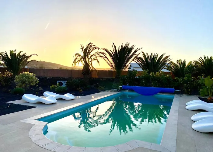Βίλα Modern In Lajares With Private Pool *